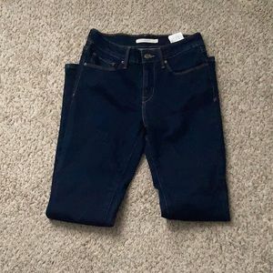 Mid Rise Jeans